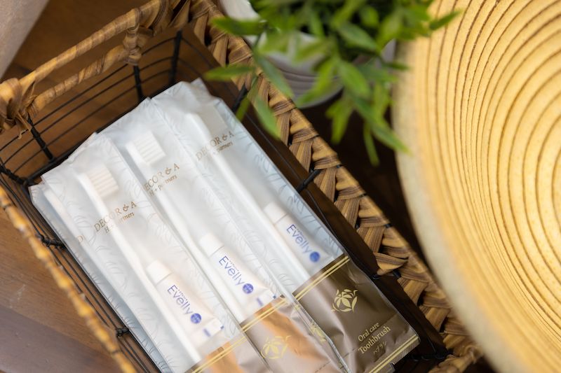 使い捨て歯ブラシ