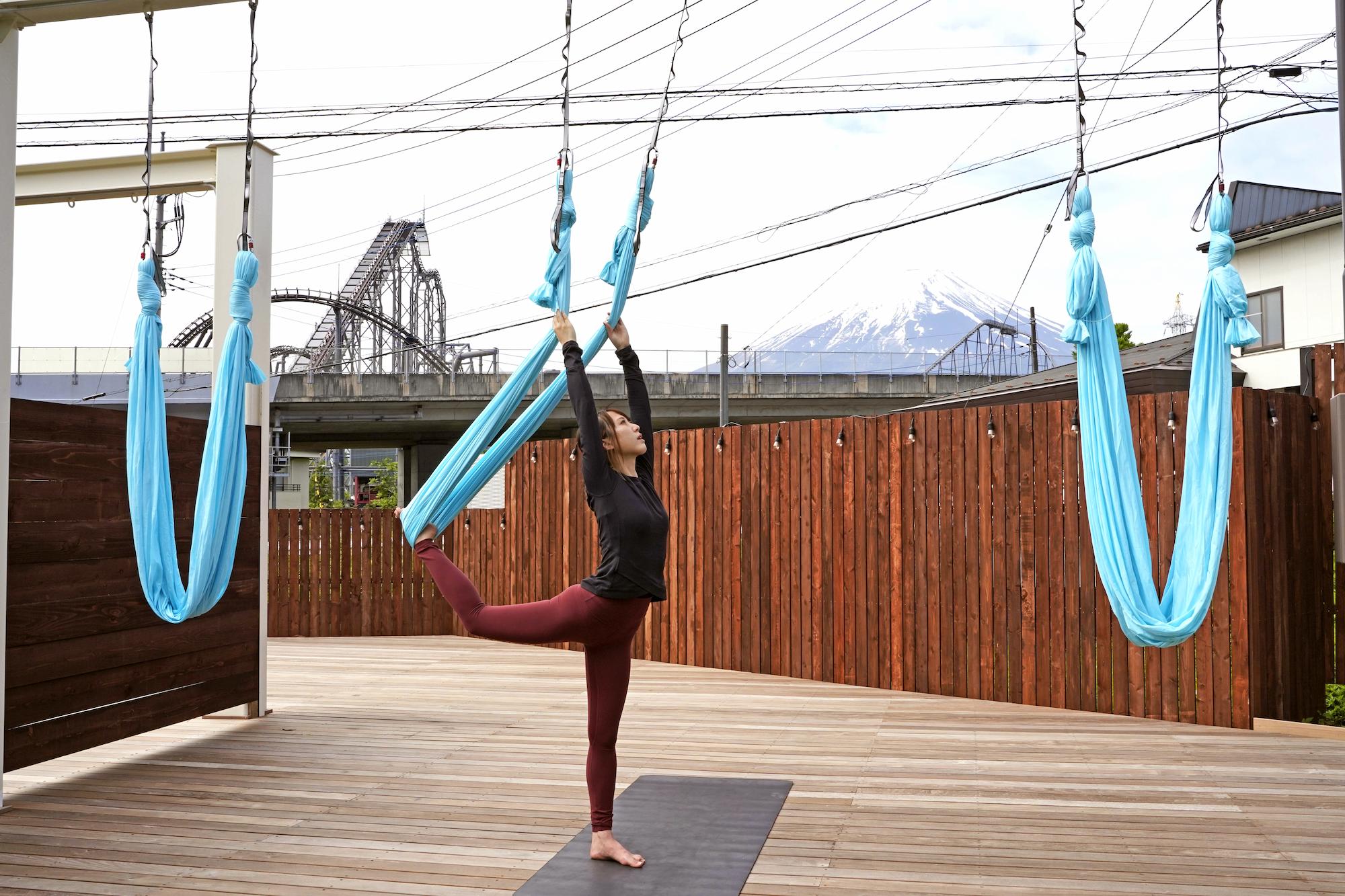 エアリアルヨガ