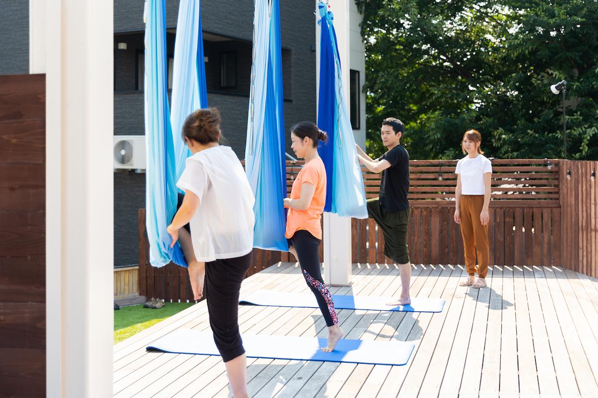 エアリアルヨガ